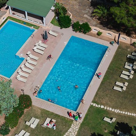 Amareclub Rocca Dorada Hotell Santa Margherita di Pula Eksteriør bilde