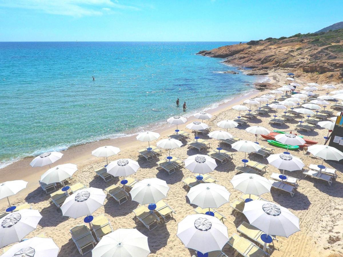 Amareclub Rocca Dorada Hotell Santa Margherita di Pula Eksteriør bilde