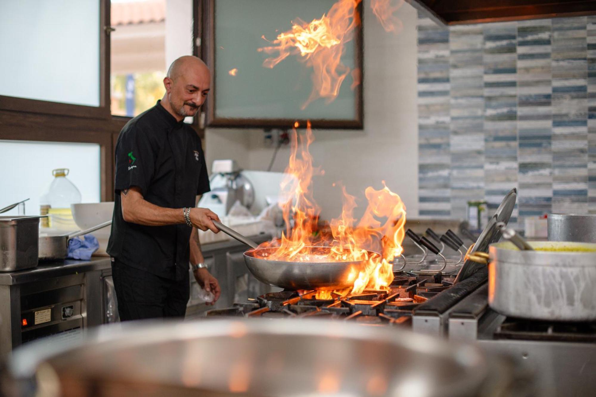 Amareclub Rocca Dorada Hotell Santa Margherita di Pula Eksteriør bilde
